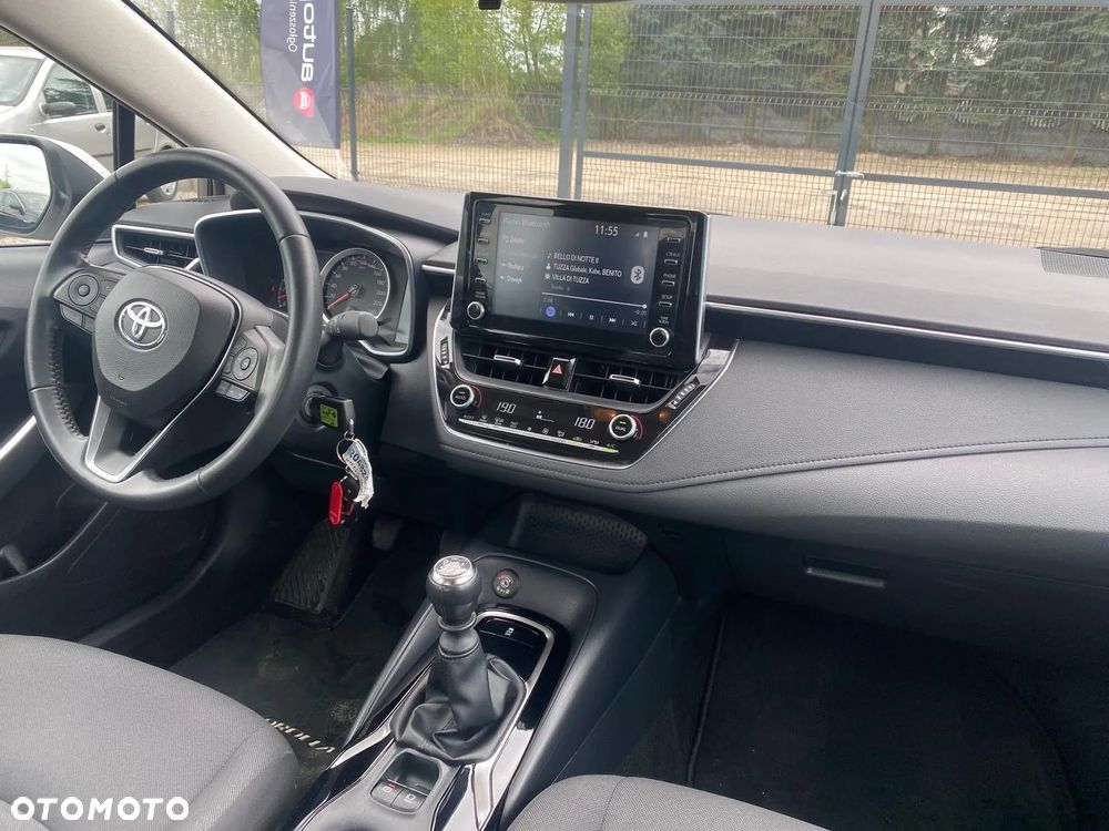 Toyota Corolla 1.5 Comfort - 17