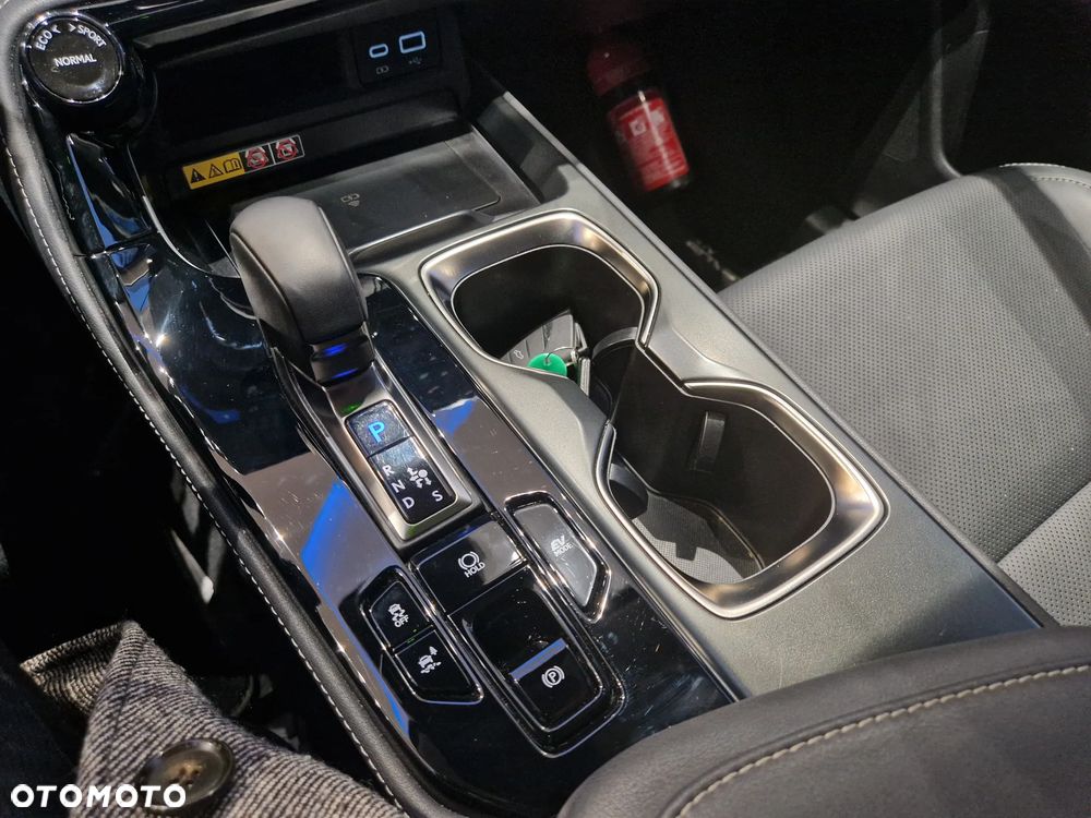 Lexus NX 350h Prestige AWD - 16