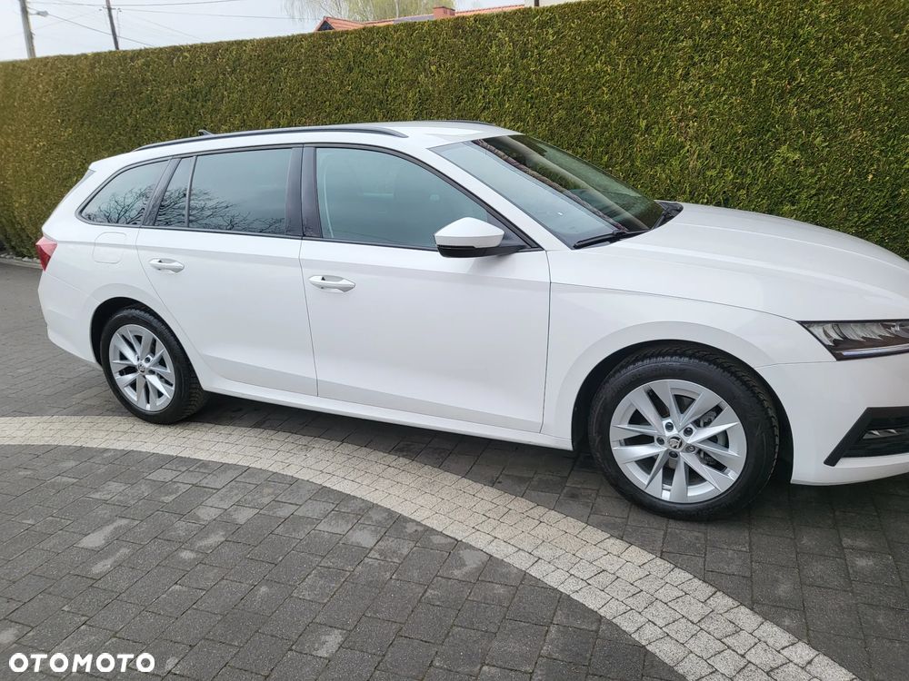 Skoda Octavia 1.0 TSI Ambition - 4