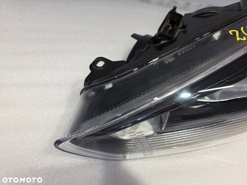 FORD FOCUS MK3 III LIFT 14- LEWA CIEMNA ZWYKŁA LAMPA LED , NR F1EB-13W030-GB , NR AUKCJI LPP260 - 3