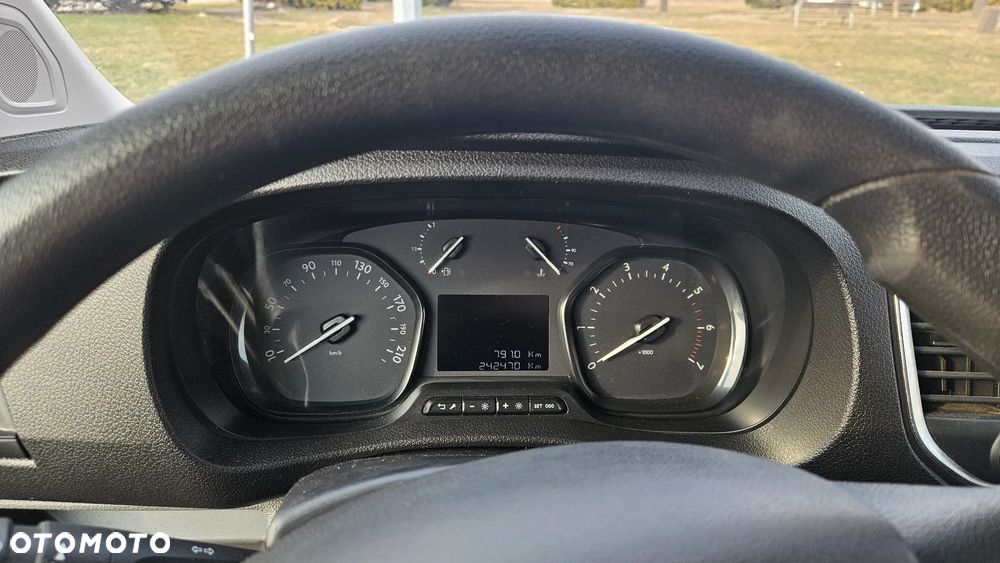 Opel Vivaro ver-kombi-extra-long-2-8t-enjoy - 11