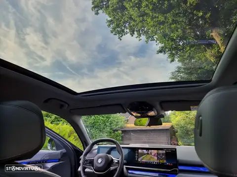 BMW i5 eDrive40 Edição Desportiva M - 19