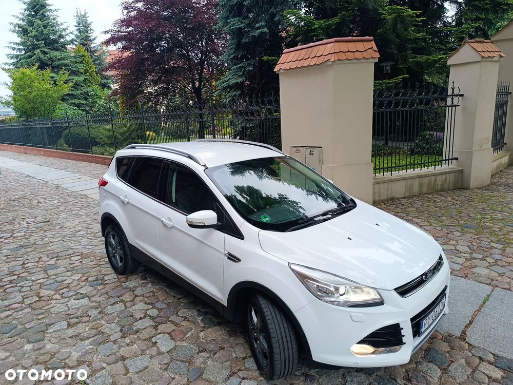 Ford Kuga 2.0 TDCi Titanium - 4