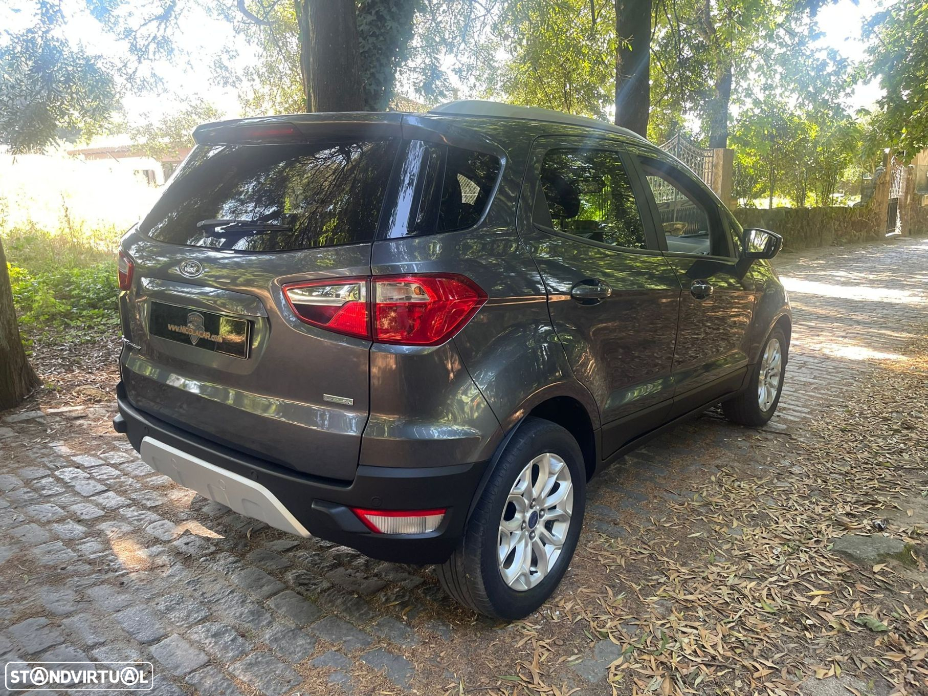 Ford EcoSport 1.0 EcoBoost Titanium - 8