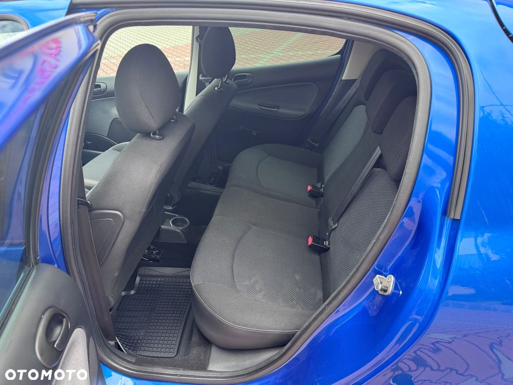 Peugeot 206 plus 75 - 23