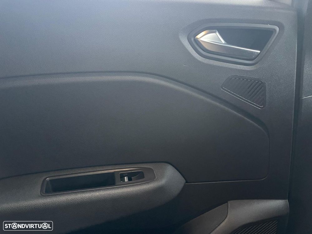 Renault Clio 1.0 TCe Techno - 12