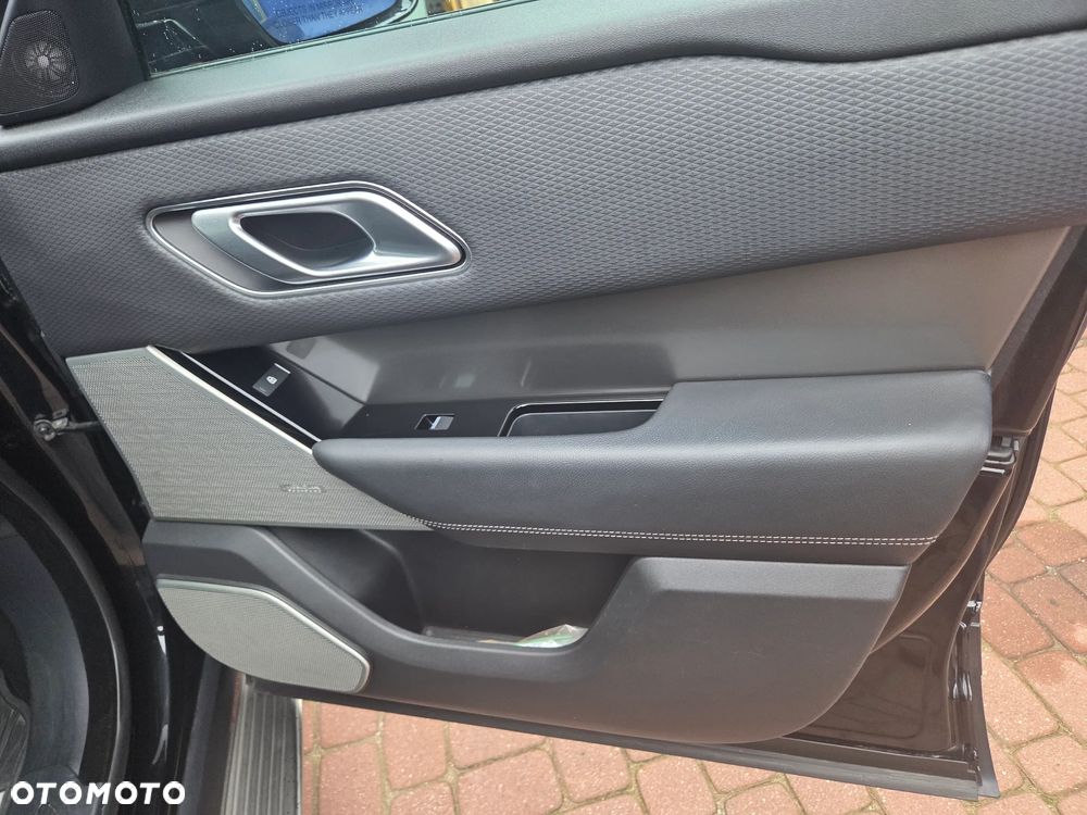 Land Rover Range Rover Velar - 32