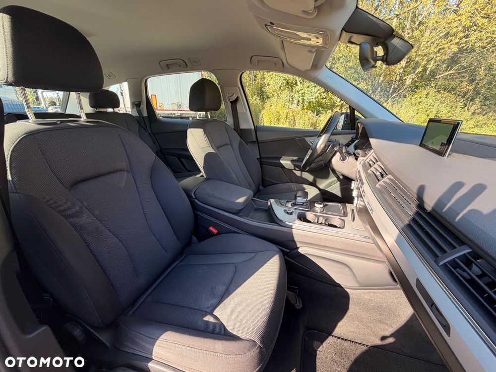 Audi Q7 2016 photo 5