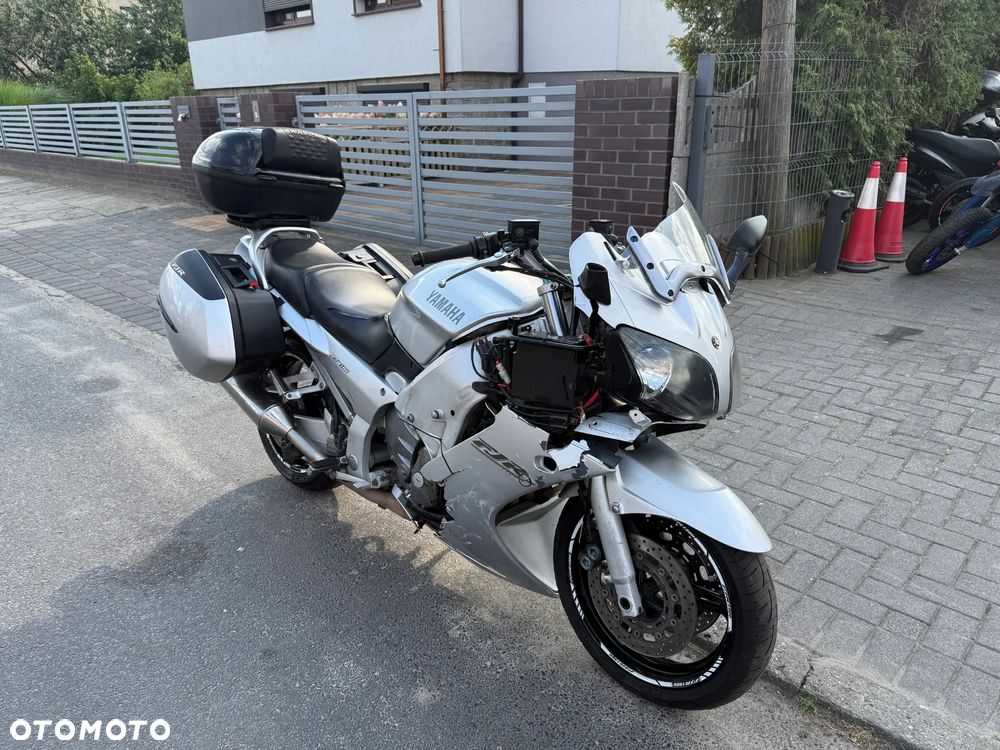 Yamaha FJR - 1