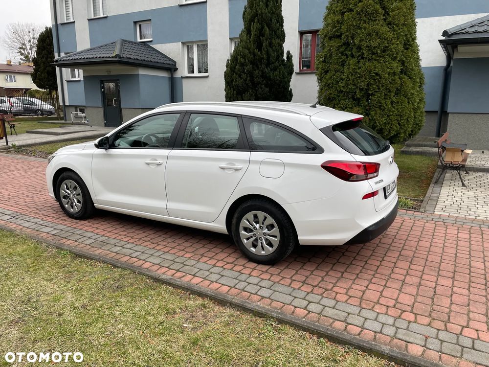 Hyundai i30 1.0 T-GDI Family - 5