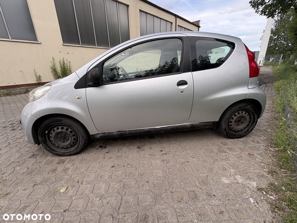 Peugeot 107 - 4