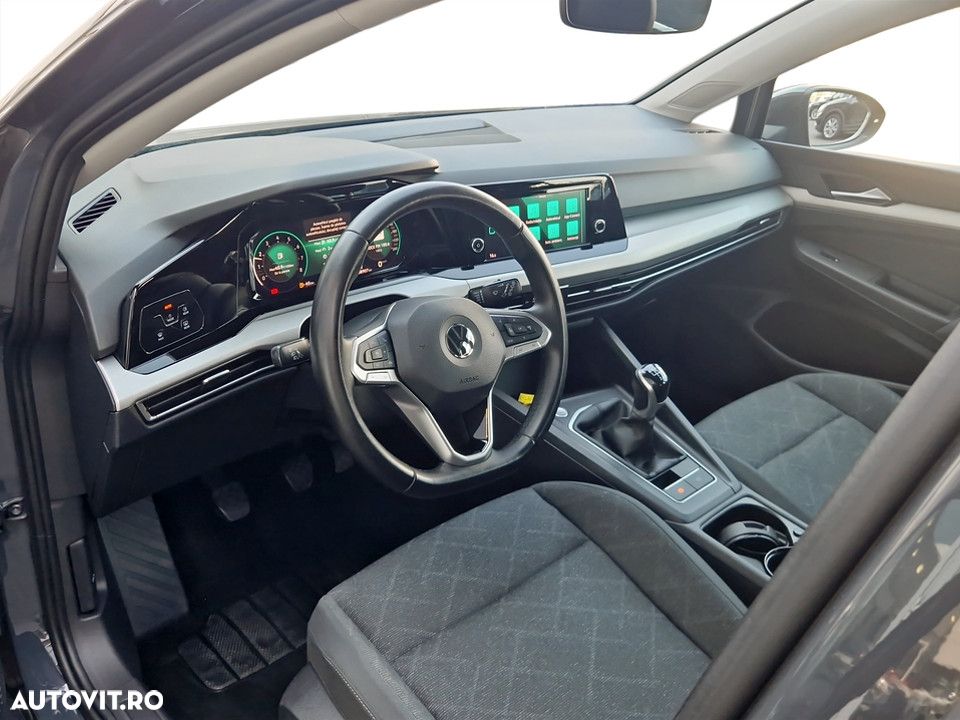 Volkswagen Golf 1.0 TSI Life - 17