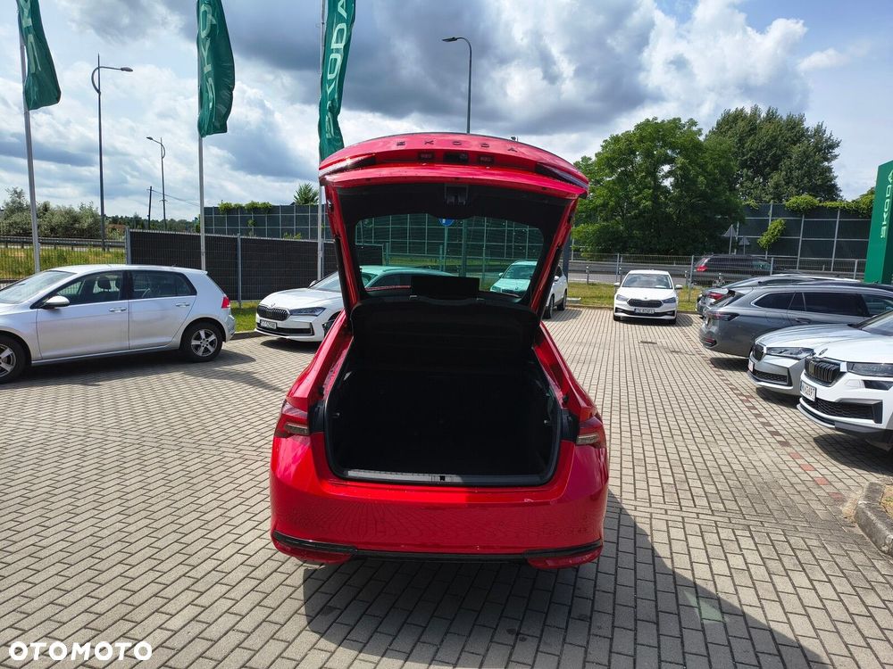 Skoda Octavia 1.5 TSI mHEV Sportline DSG - 8