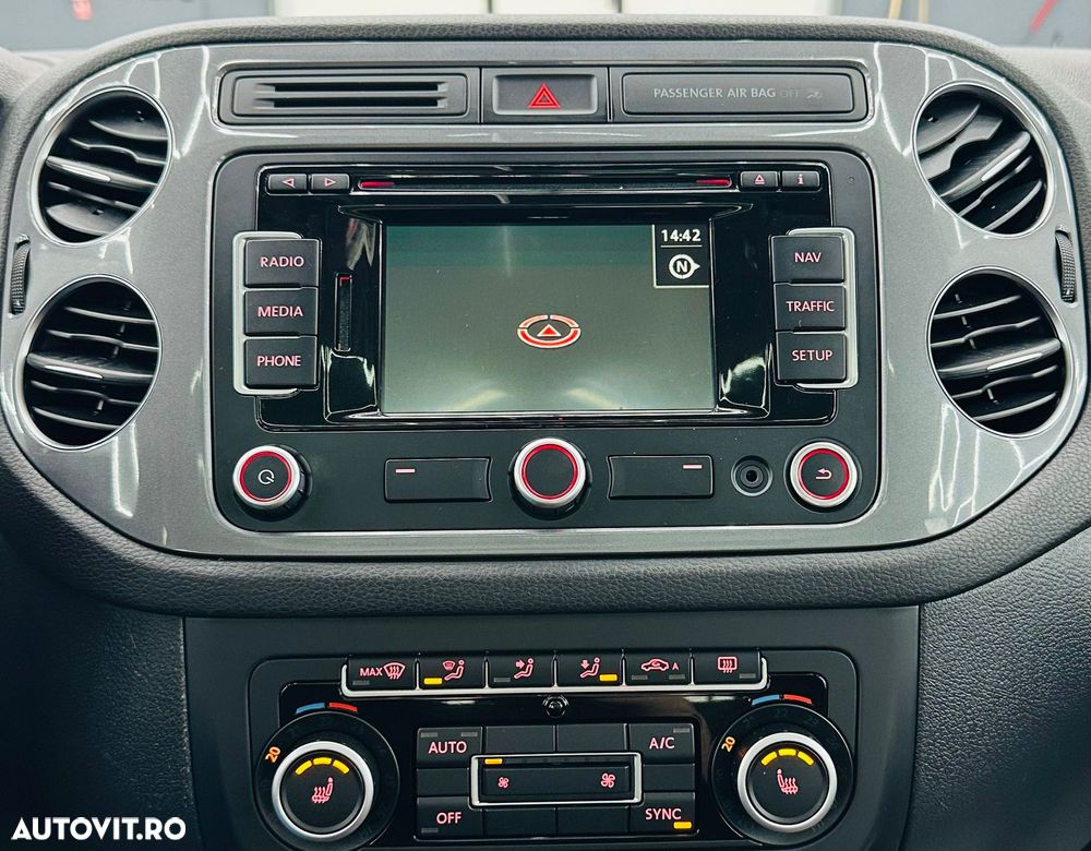 Volkswagen Tiguan 2.0 TDI DPF 4Motion Cup Sport & Style - 29