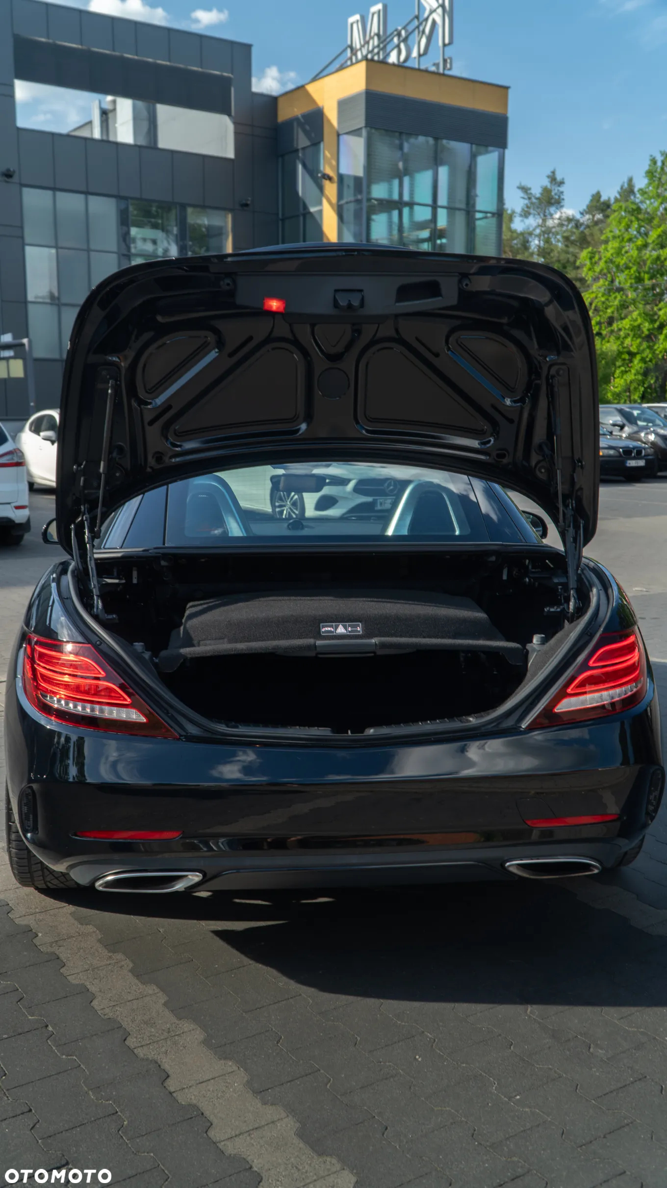 Mercedes-Benz SLC 300 9G-Tronic - 25