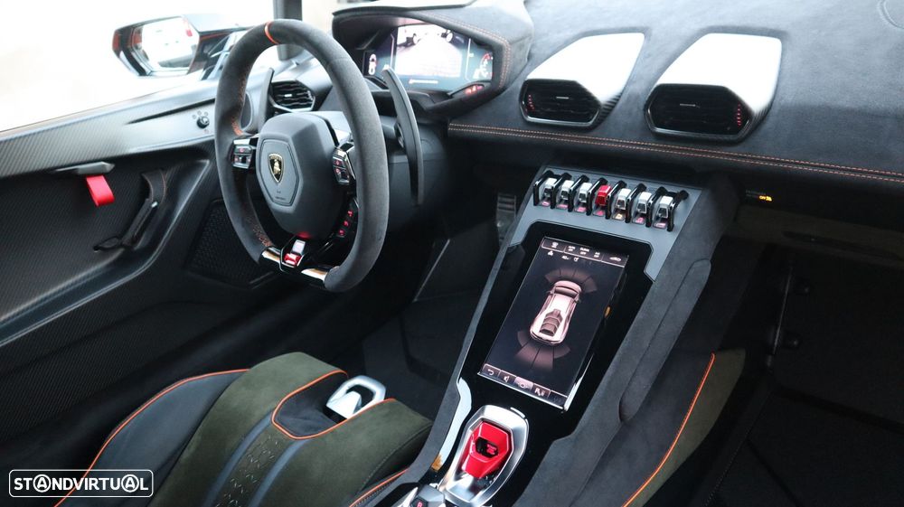 Lamborghini Huracán STerrato - 24