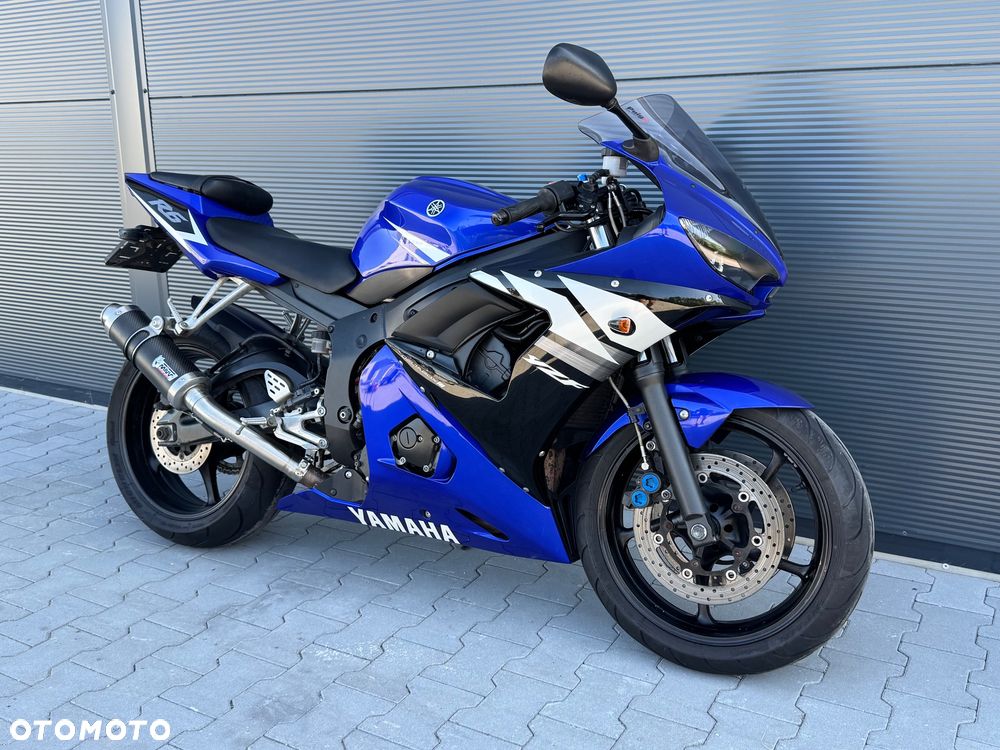 Yamaha R6 - 1