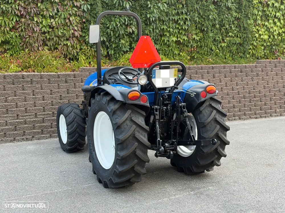 New Holland T3030 4RM - 5