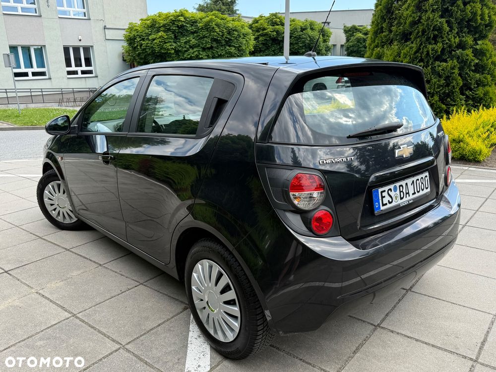 Chevrolet Aveo 1.2 LT - 4