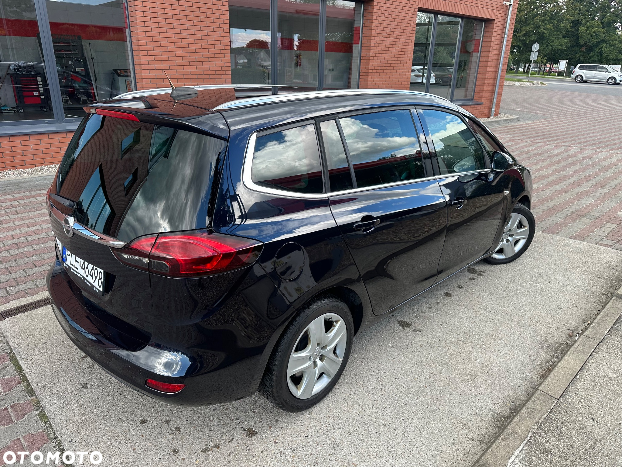 Opel Zafira 2.0 D (CDTI) Automatik Business Edition - 5