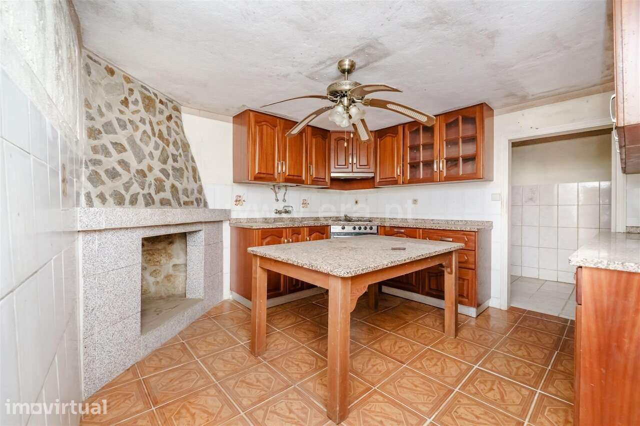 Moradia Geminada T2 / Fundão, Orca - Grande imagem: 4/19