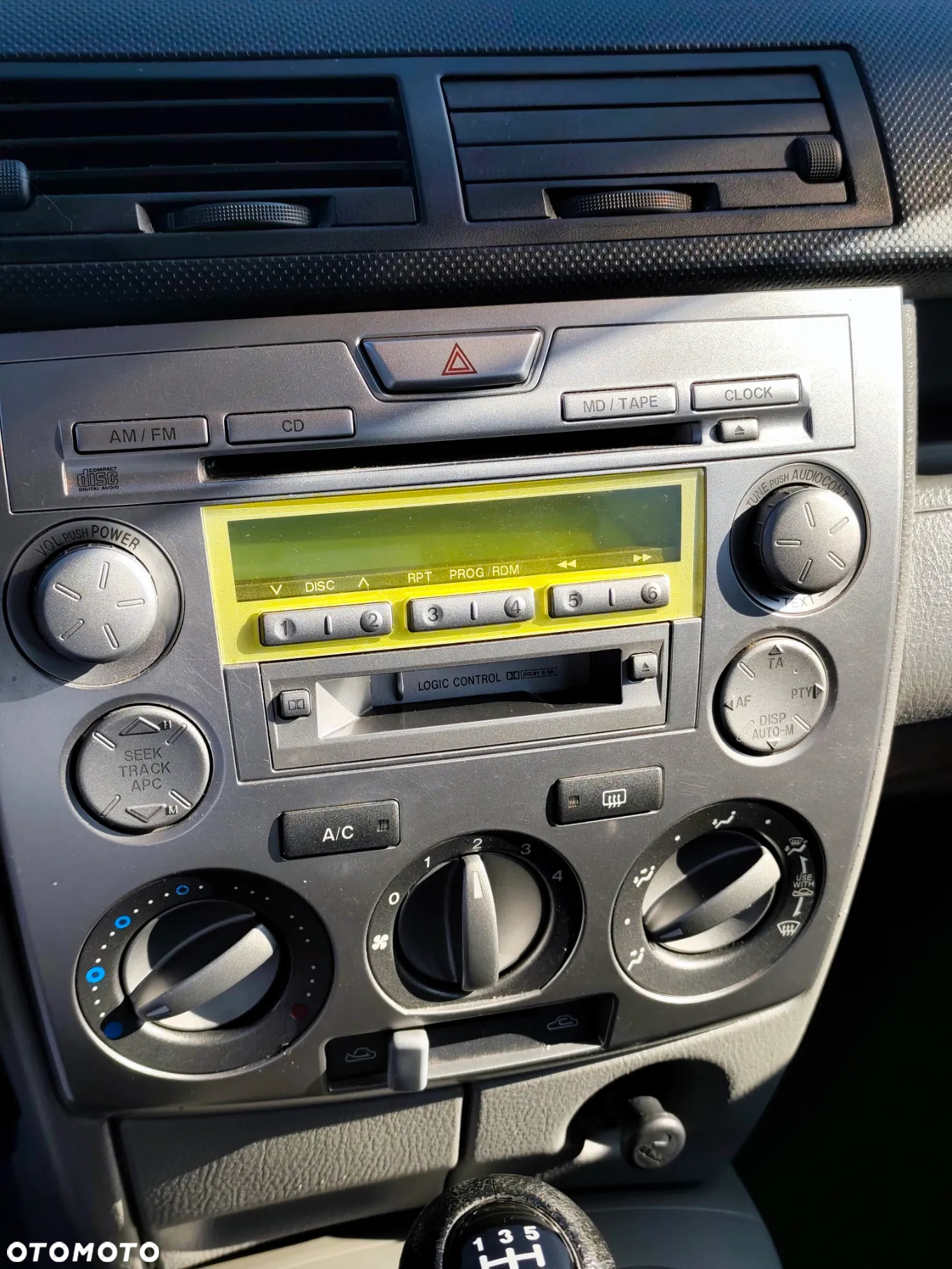 Mazda 2 1.4 Active - 8