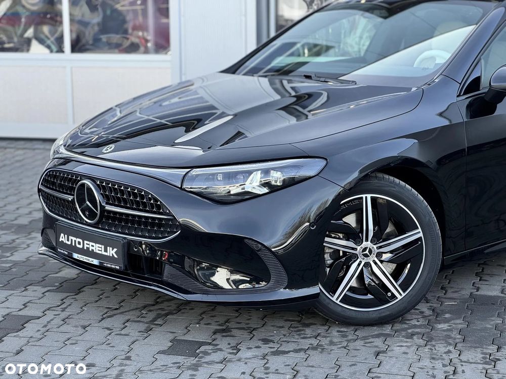 Mercedes-Benz CLA 200 mHEV 8G-DCT - 3