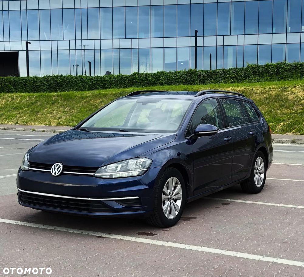 Volkswagen Golf 1.5 TSI BMT Evo Comfortline - 2