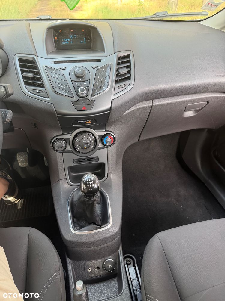 Ford Fiesta 1.25 Trend Edition - 7