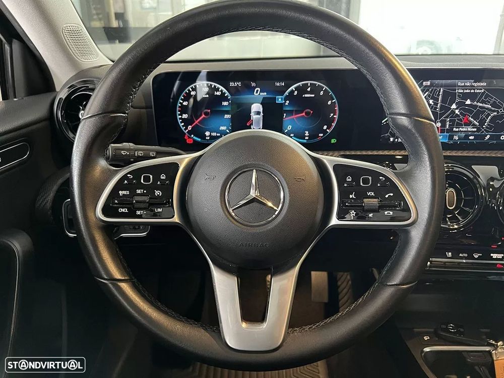 Mercedes-Benz A 160 Style Plus - 9
