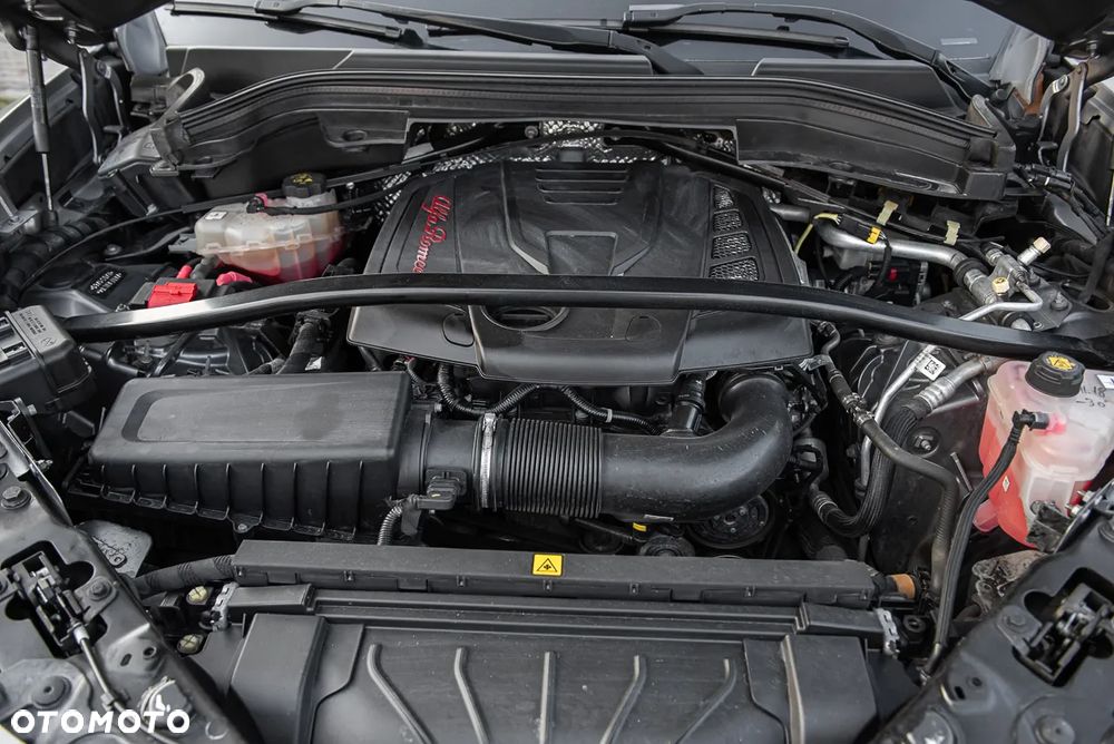 Alfa Romeo Stelvio 2.0 Turbo 16V AT8-Q4 Executive - 38