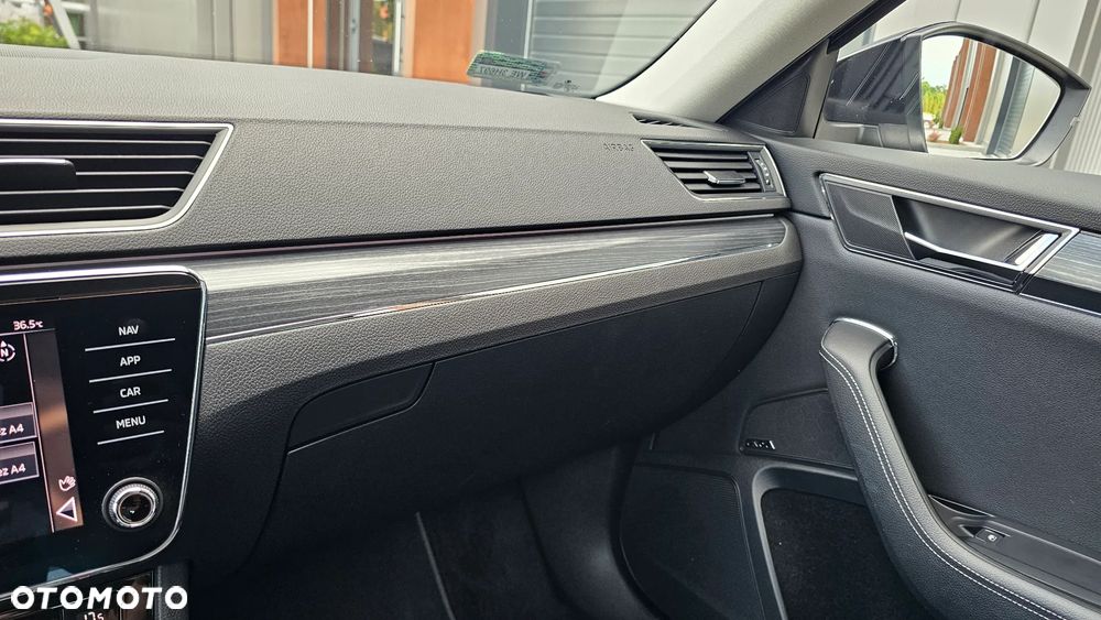 Skoda Superb 2.0 TSI Style DSG - 19