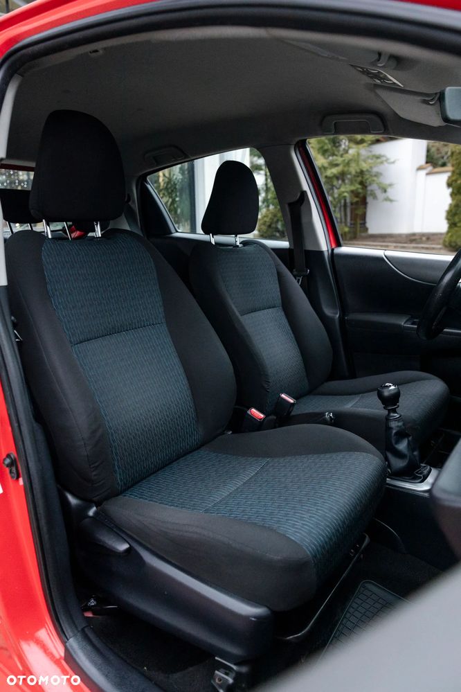 Toyota Yaris 1.33 Luna - 16