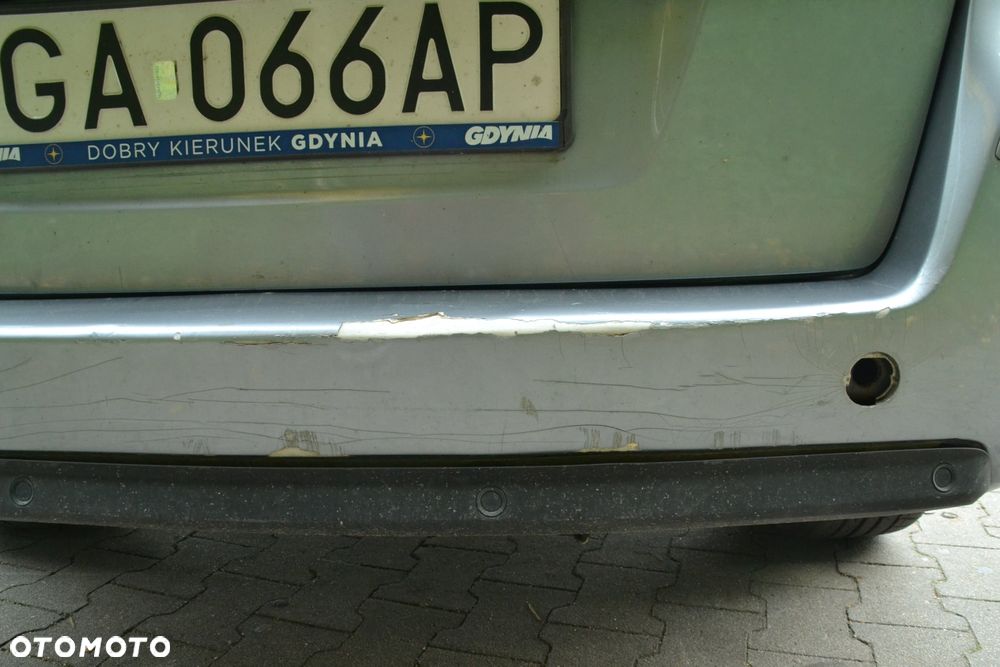 Opel Zafira - 12