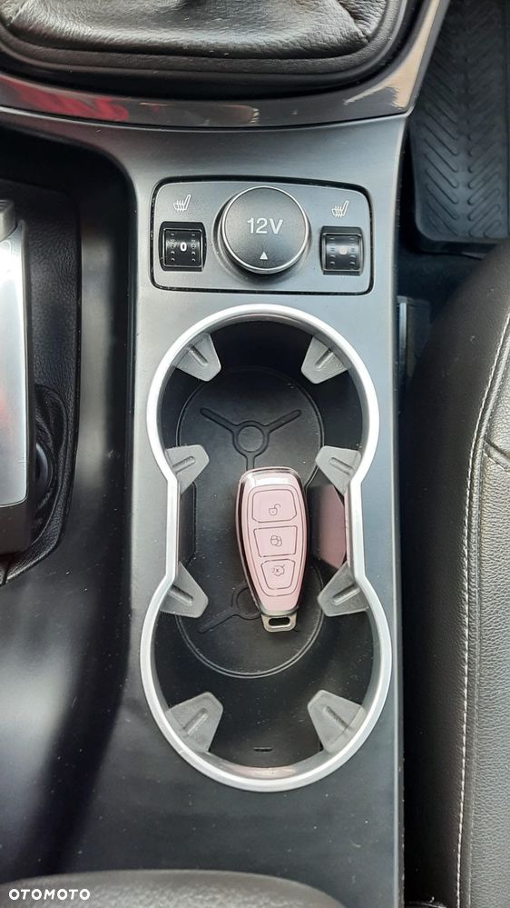 Ford Kuga 2.0 TDCi 4WD Titanium - 27