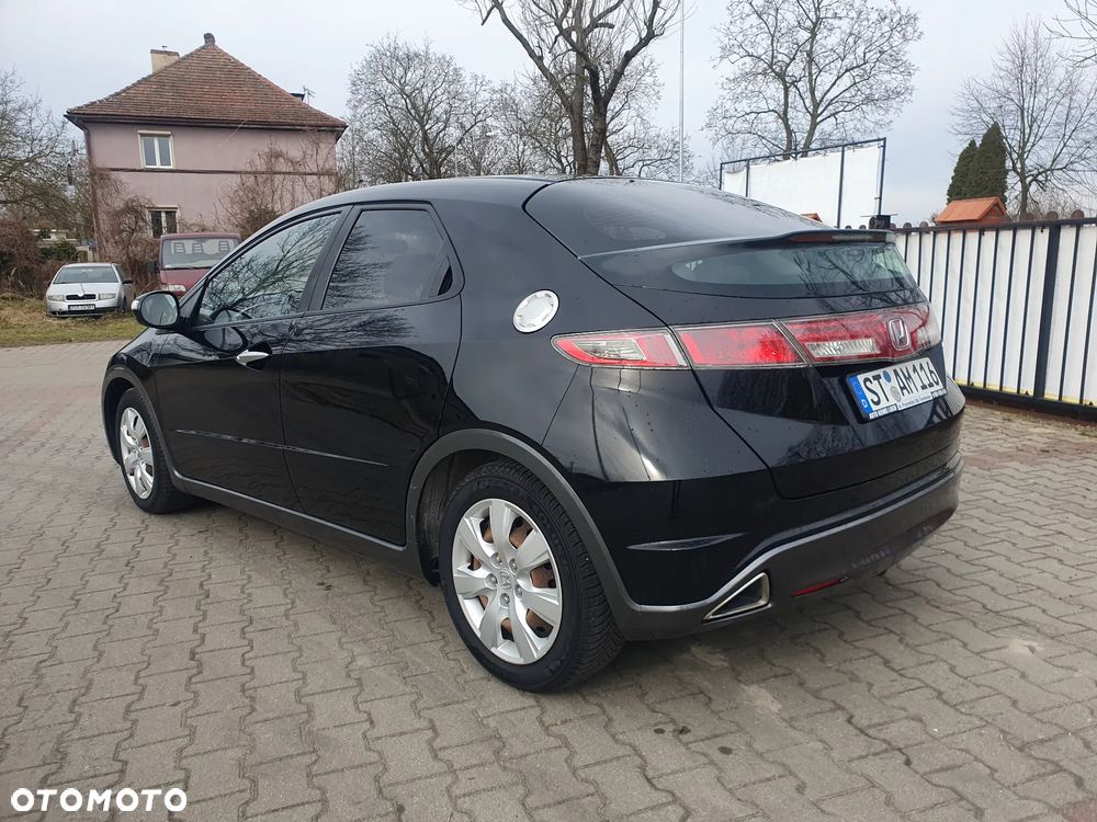 Honda Civic 1.4 i-VTEC Comfort - 4