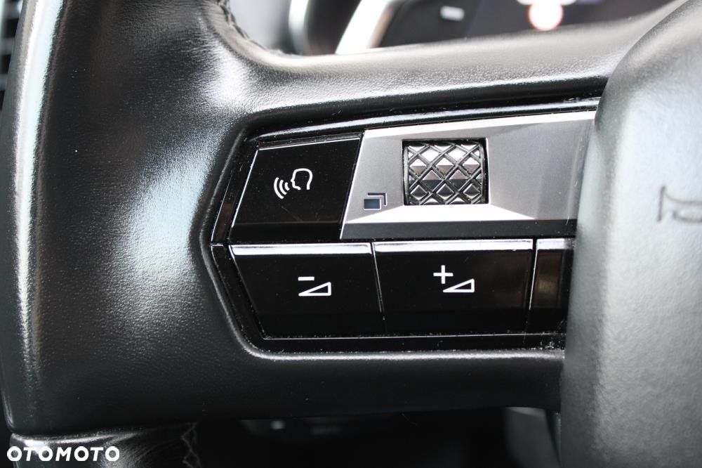 DS Automobiles DS 7 Crossback - 21