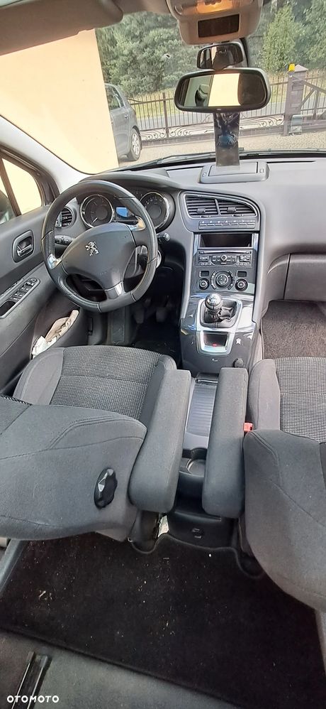 Peugeot 5008 2.0 HDi Allure 7os - 4