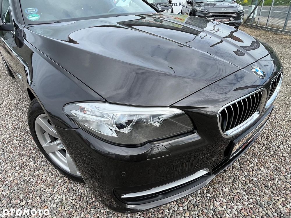 BMW Seria 5 520d Luxury Line - 33