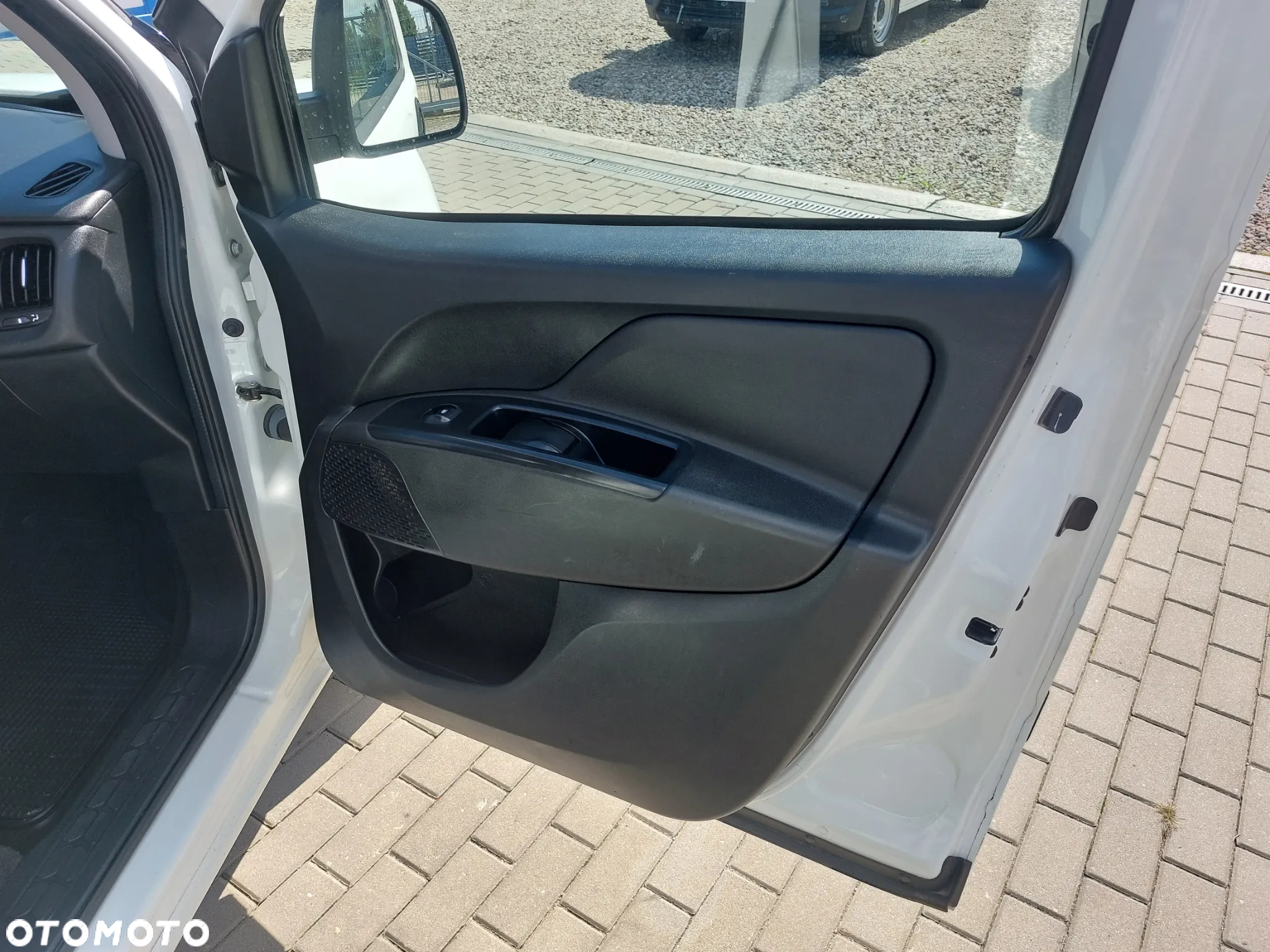 Fiat Doblo Kombi Maxi 1.3 MJ Active - 21