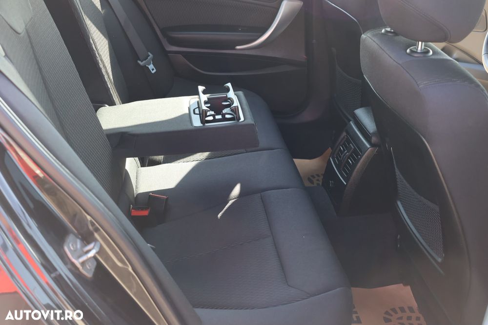 BMW Seria 1 118i Aut. - 13