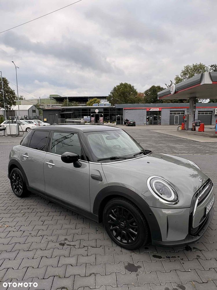 MINI Cooper Standard - 1