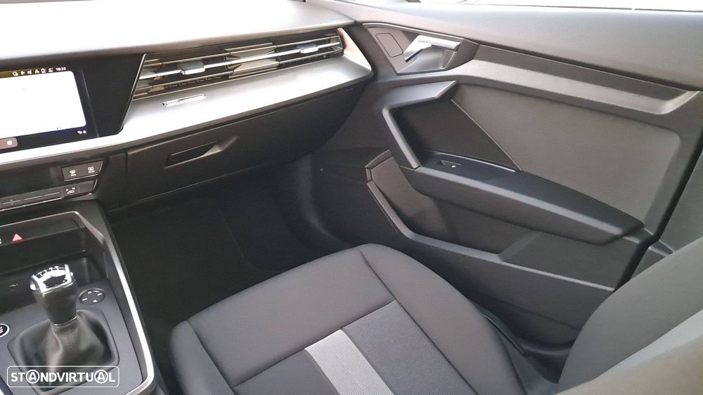 Audi A3 Sportback 30 TDI Advanced - 25