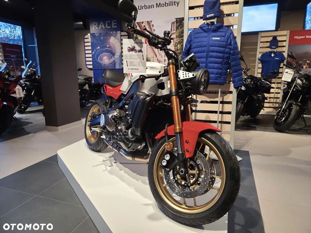 Yamaha XSR - 11