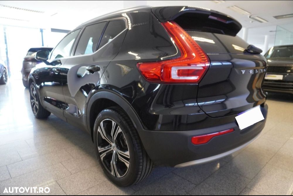 Volvo XC 40 T2 AT8 Momentum - 18