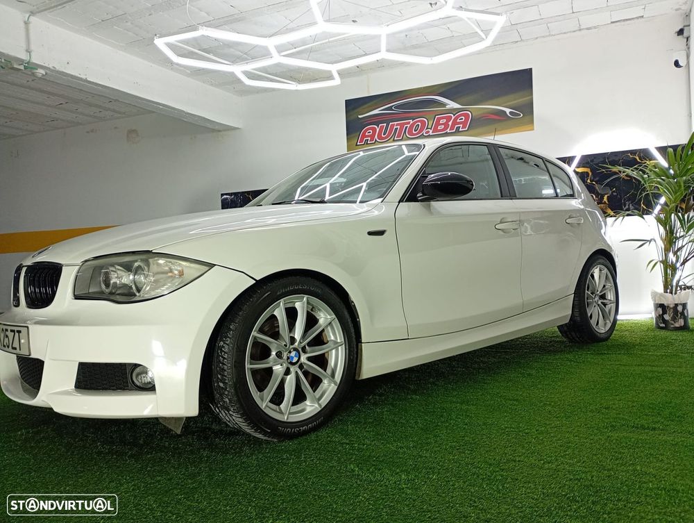 BMW 118 d Line Sport - 4