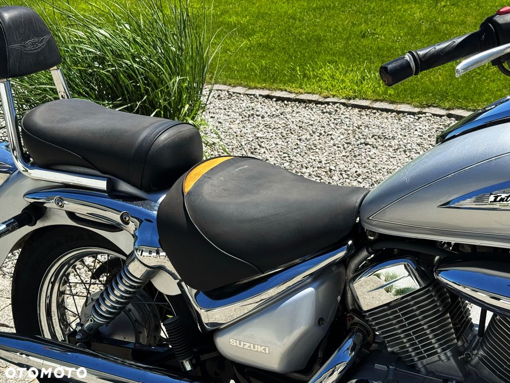 Suzuki Intruder - 5
