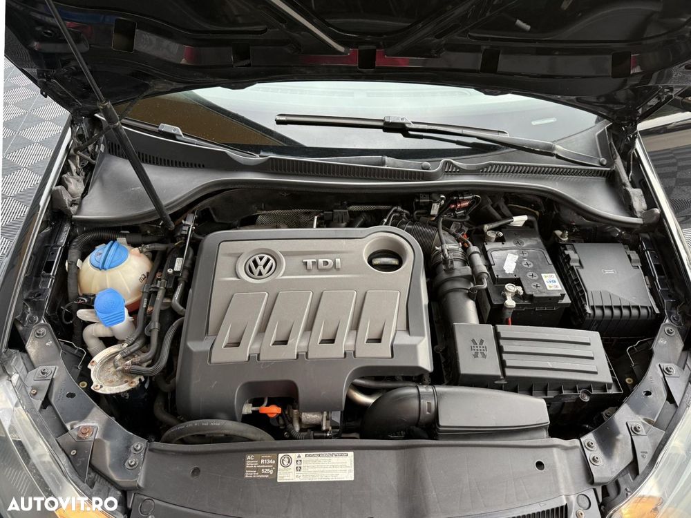 Volkswagen Golf - 13