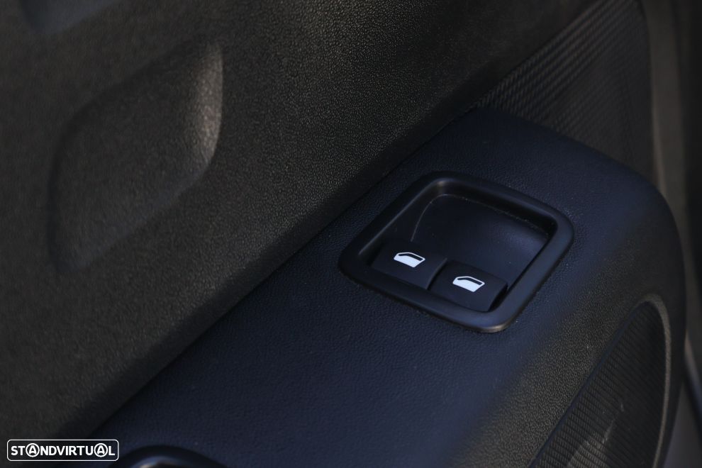 Citroën C3 1.2 PureTech Plus - 15