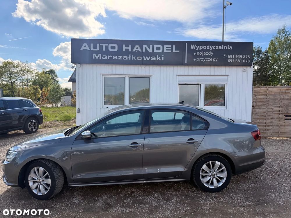 Volkswagen Jetta 2.0 TDI DPF BMT Comfortline - 3